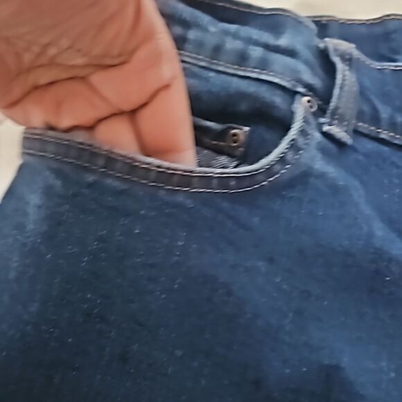 Kirkland Signature Men's Straight Fit Denim Jeans Dark Blue Washed 32×30 - Picture 10 of 16